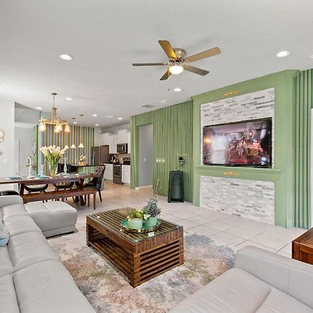 Stylish Cozy Family Getaway With Private Pool And Lake View キシミー エクステリア 写真