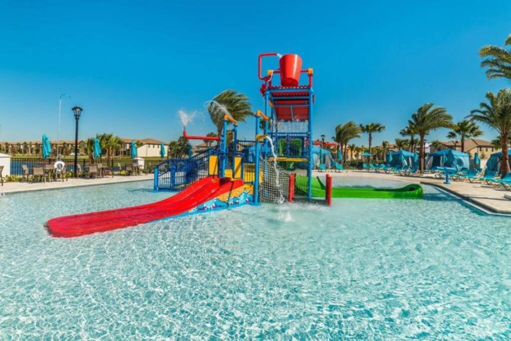 Stylish Cozy Family Getaway With Private Pool And Lake View キシミー エクステリア 写真
