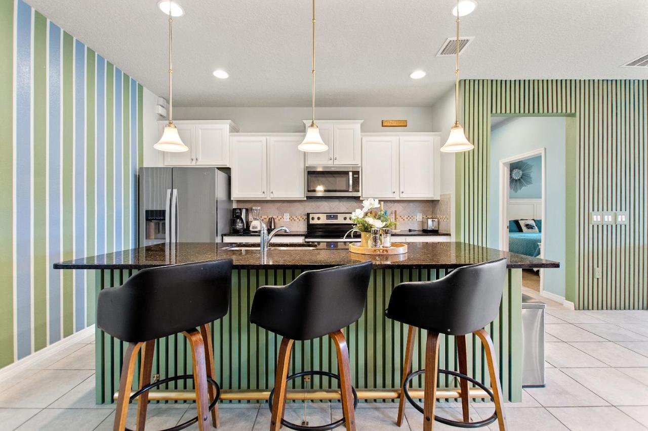 Stylish Cozy Family Getaway With Private Pool And Lake View キシミー エクステリア 写真