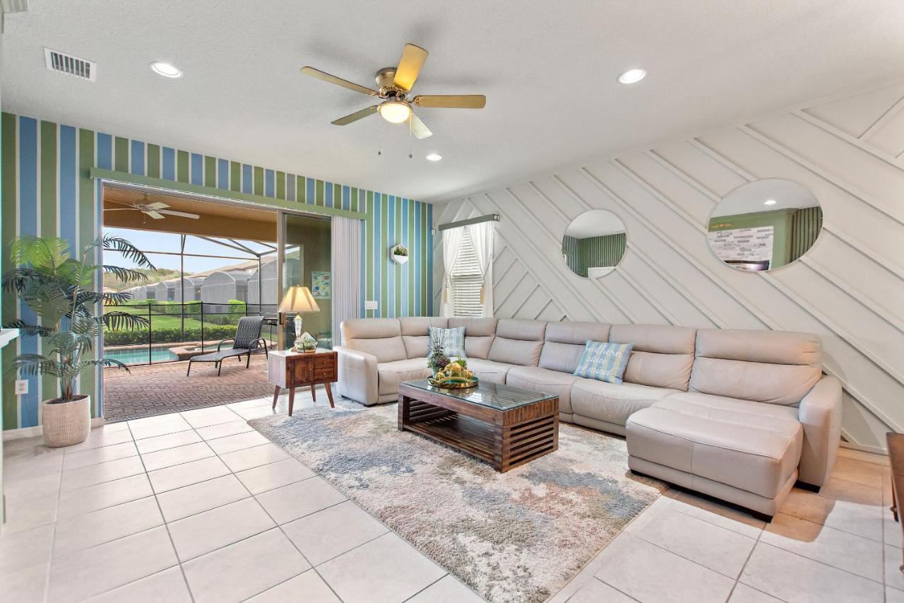 Stylish Cozy Family Getaway With Private Pool And Lake View キシミー エクステリア 写真